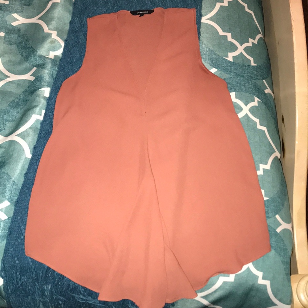 Sleeveless Top